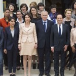 The French president and prime minister with all the women cabinet members.