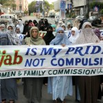 430181-hijabprotestexpressJI-1346598707-851-640x480
