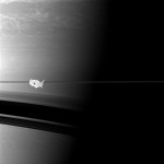 saturn_moons_us_scale