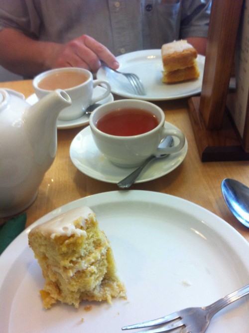 hepton_tea_and_cake