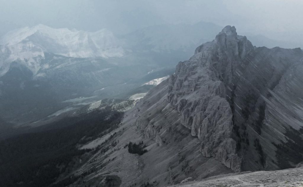 The view from the final ascent of Crowsnest Mountain.