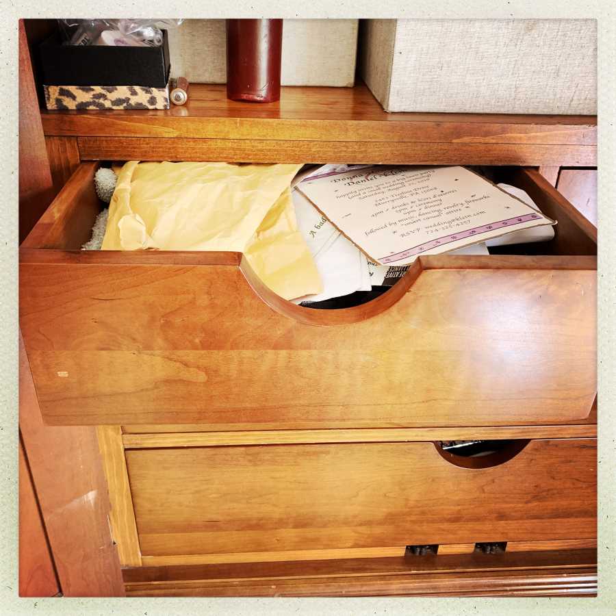 drawer-meaning-bruin-blog